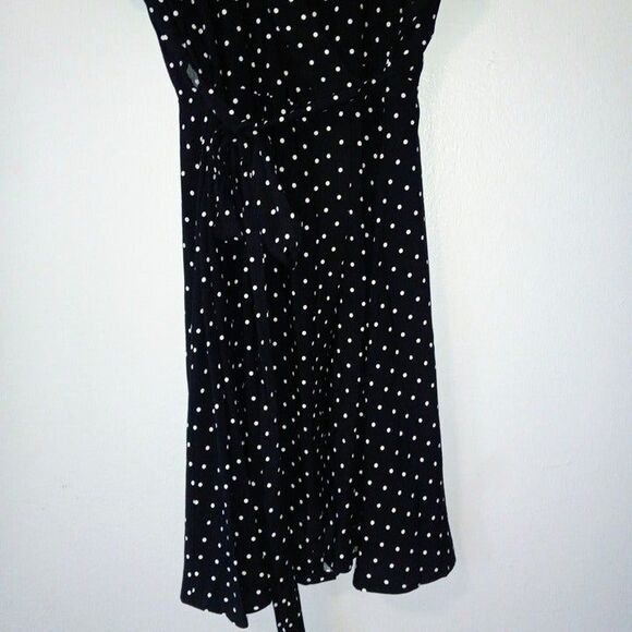 Old Navy Polka Dot Woven Wrap Dress-Size XS-Flutter Sleeve-V-Neck-Unlined - Picture 4 of 9